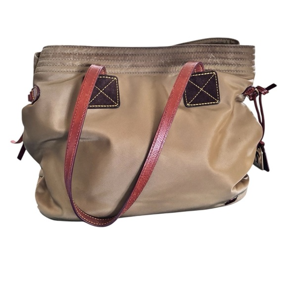 Dooney & Bourke Victoria Nylon Tote Bag Shoulder Handbag Purse Beige Large - Picture 2 of 11